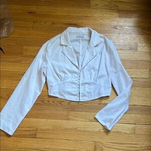 Elegant Crisp collared White Cropped Shirt.